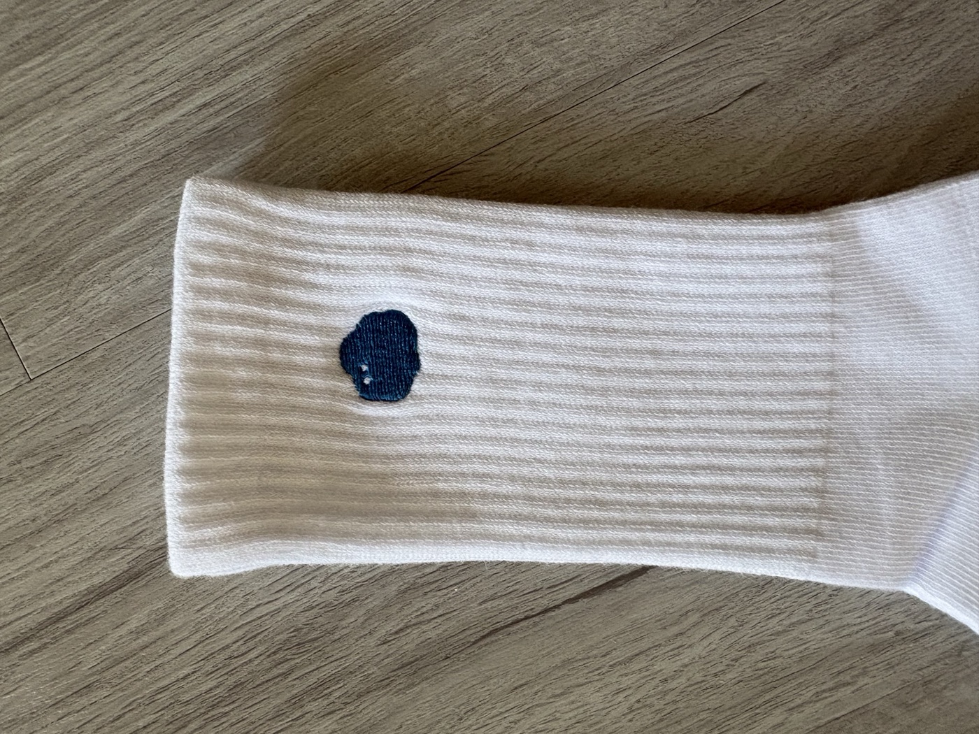 襪子刺繡細節圖